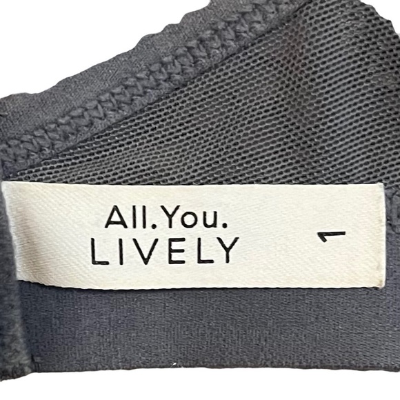 Lively Floral Lace Keyhole Busty Bralette No Wire Gray Size 1 (32DD, 33D/DD) - Picture 10 of 13